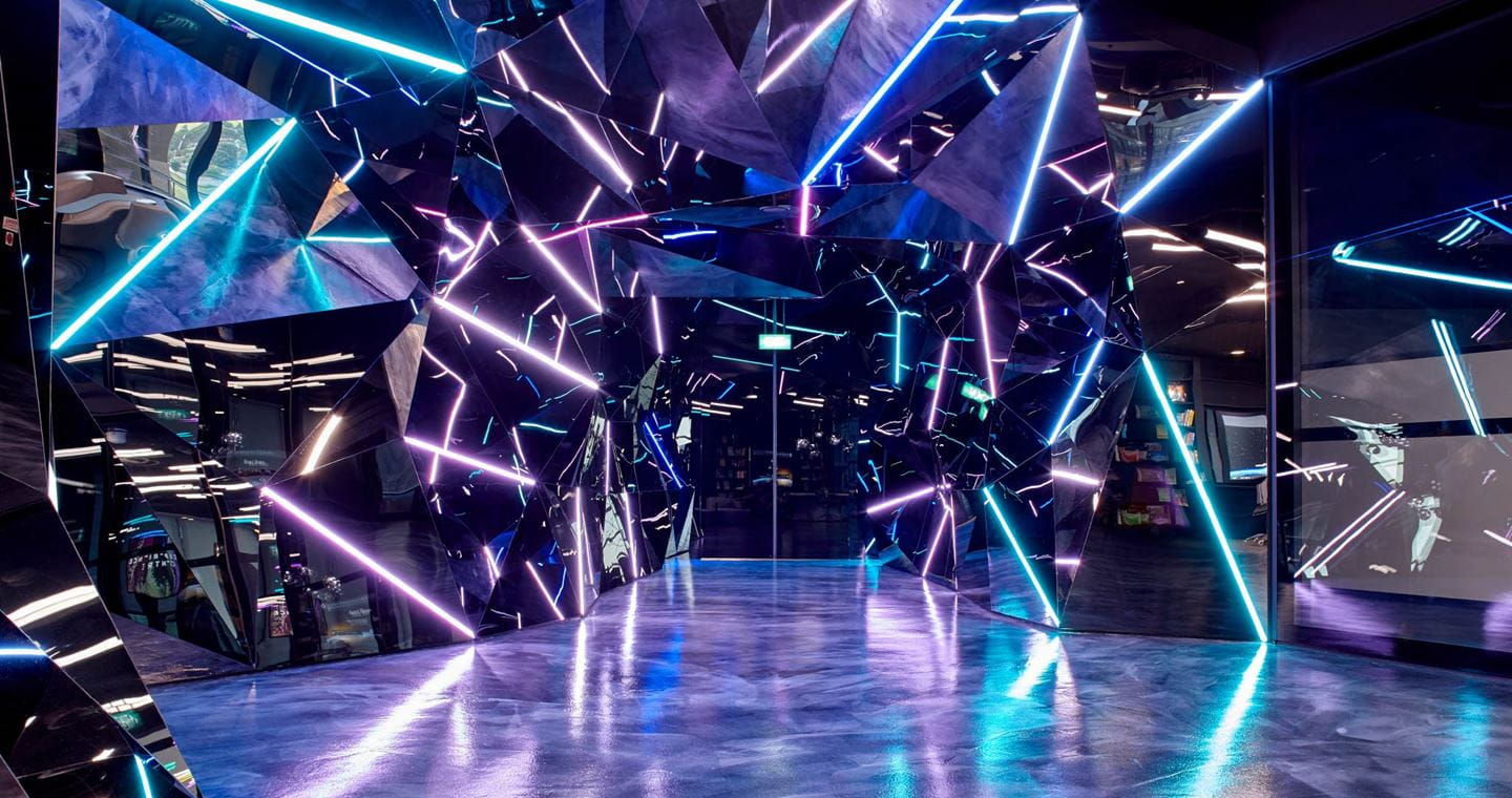 Bringing PwC’s Experience Centre to life through innovative lighting design.