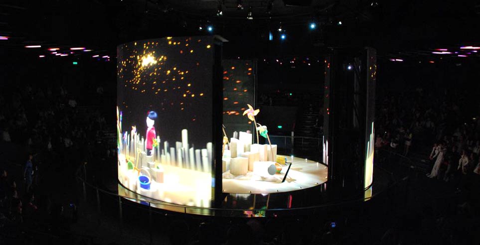 The large video wall that could be raised and lowered from the auditorium floor at the Australian Pavilion at Shanghai Expo 2010.