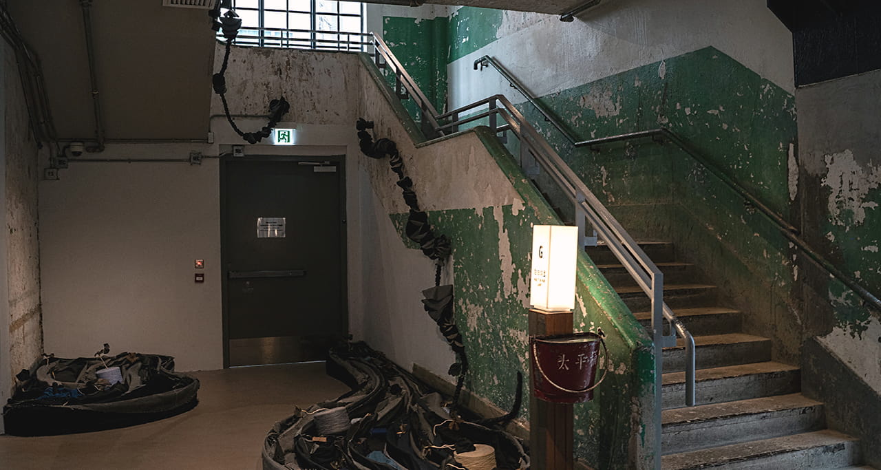 Regular guided tours in The Mills allow visitors to learn about the reinvention and transformation of the factory. Image courtesy of Nan Fung Textiles Second Mill Ltd.