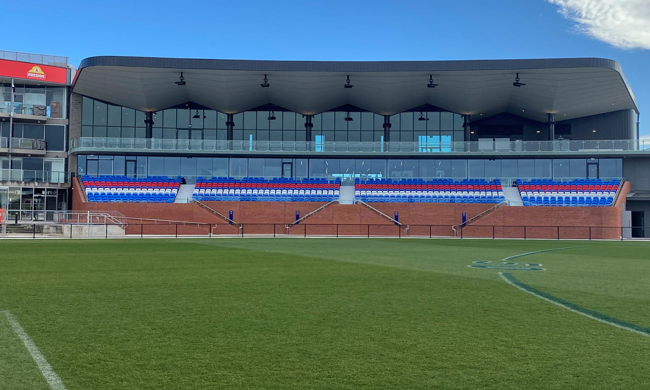 Aurecon was initially engaged to provide technical engineering input to the Whitten Oval stadium redevelopment.
