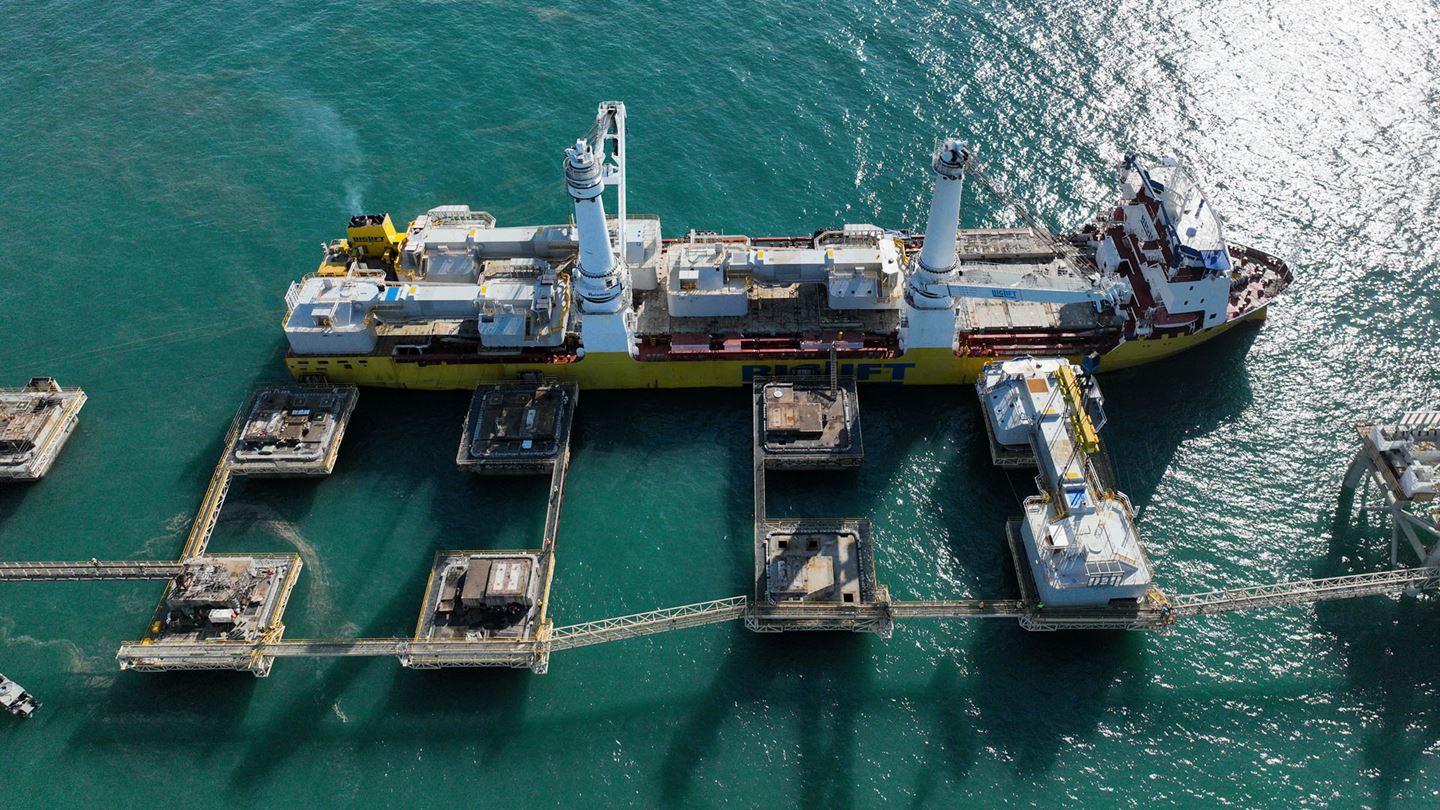 Hay Point Terminal Berth 2 is the only offshore exposed concrete gravity caisson structure in Australia.