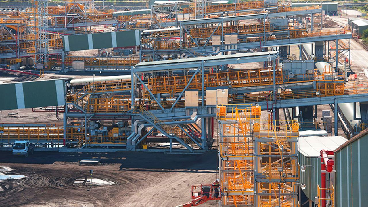 Aurecon in a joint venture with Hatch provided full engineering, procurement and construction management services for the greenfield Newcastle Coal Infrastructure Group (NCIG) Coal Export Terminal.