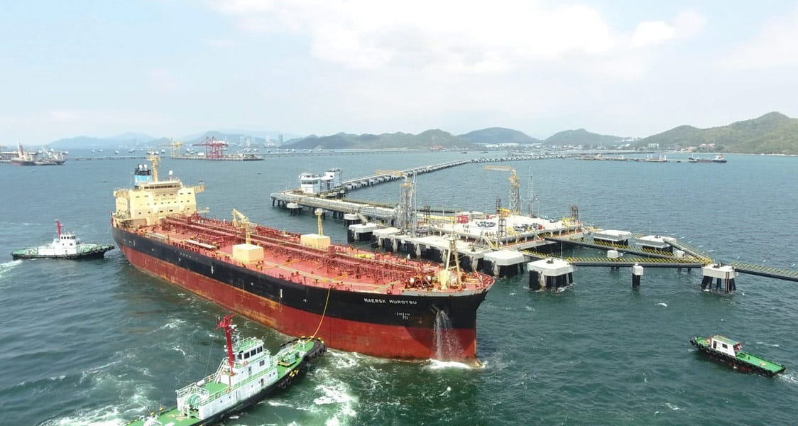 To help the client be future-ready, Aurecon also designed infrastructure for the possible expansions of the jetty to increase Thai Oil’s sulphur export capabilities. Image courtesy of Thai Oil Public Company Limited.