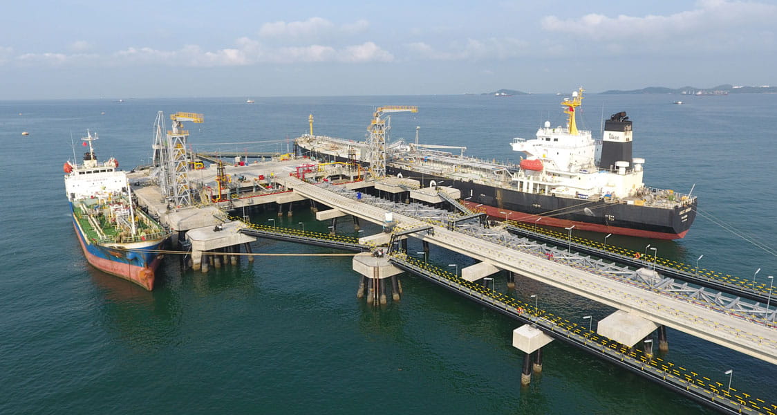 Aurecon has more than 70 years of experience delivering ports and marine projects. Image courtesy of Thai Oil Public Company Limited.