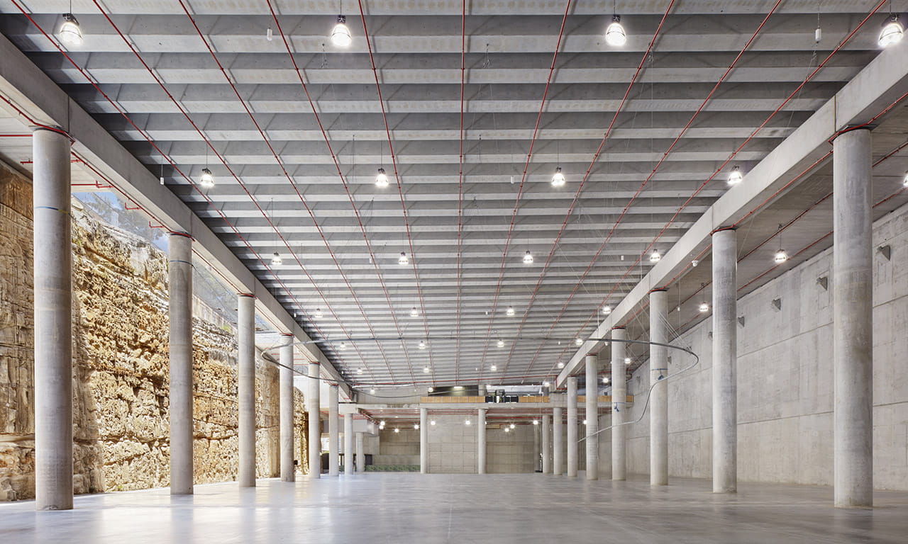 Digital engineering was used to optimise design of the columns and roof structure to deliver a wide, open, space for The Cutaway.