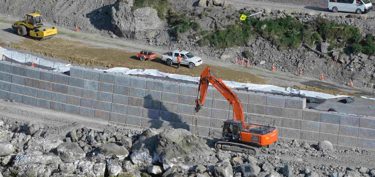 Seawall works at State Highway 1. Aurecon took the lead in the overall roading design programme.
