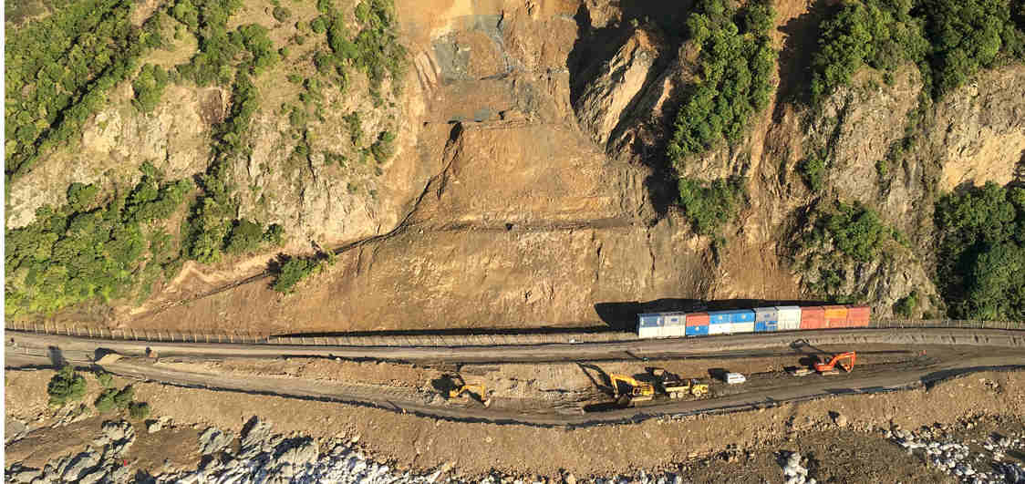 Rail line works at State Highway 1. Aurecon had team taking the charge on the rail recovery programme.