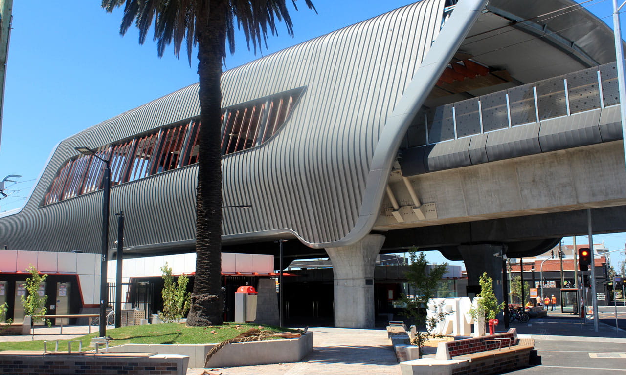 The new elevated rail line will improve community and commuter safety. Image courtesy of Peter Clarke Photography.