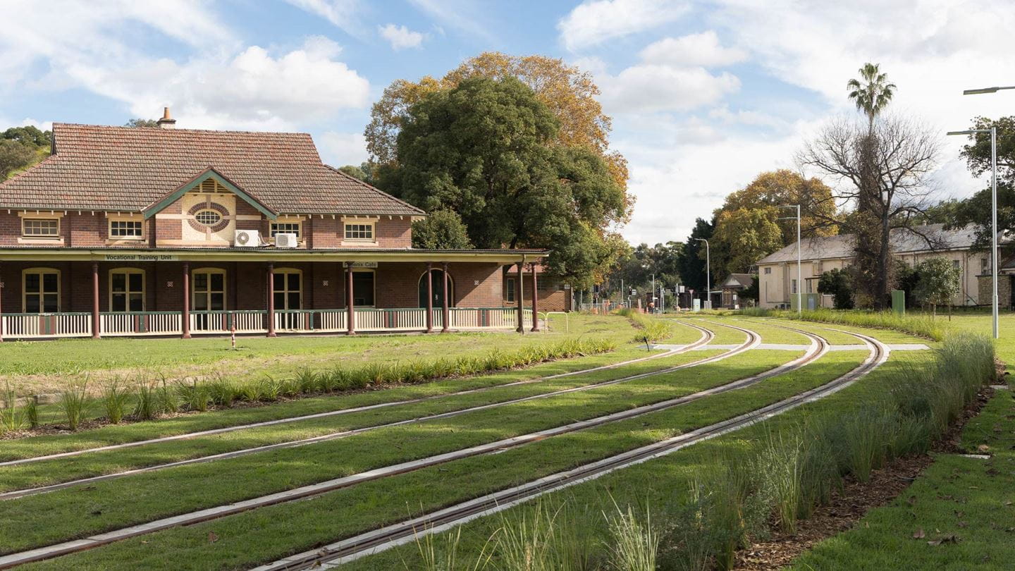 Delivering NSW’s first light rail green track.