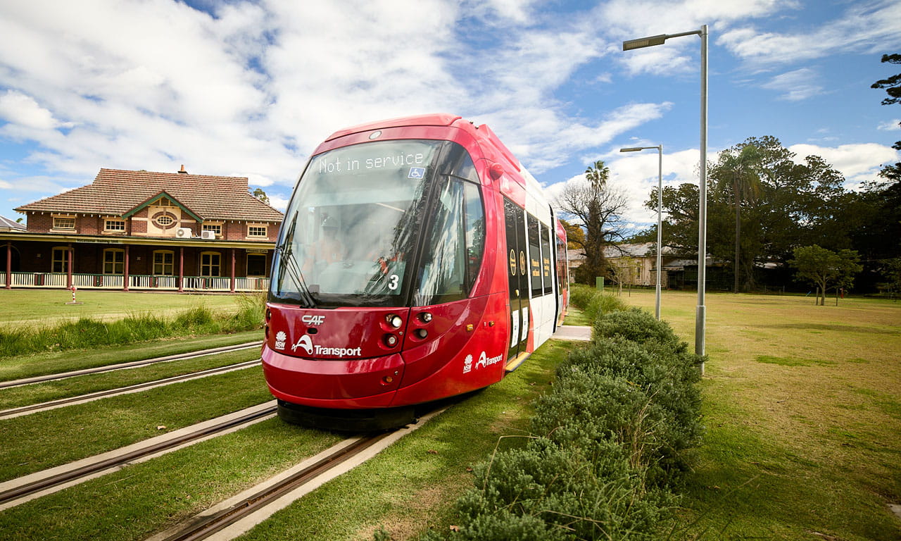 Aurecon's design enhances connectivity, enables faster construction, preserves heritage and the environment along the alignment through Westmead, Parramatta and beyond.