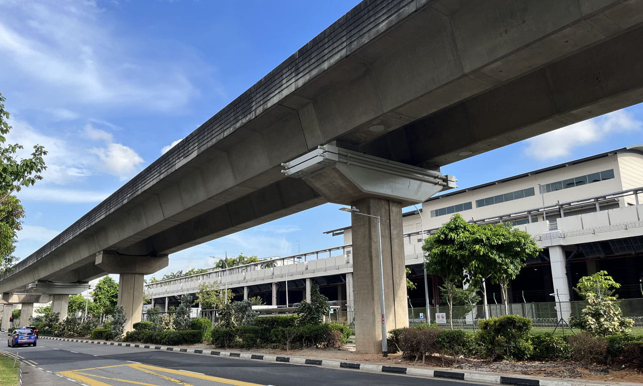 Current reception track from the rapid light rail system into Sengkang Depot.