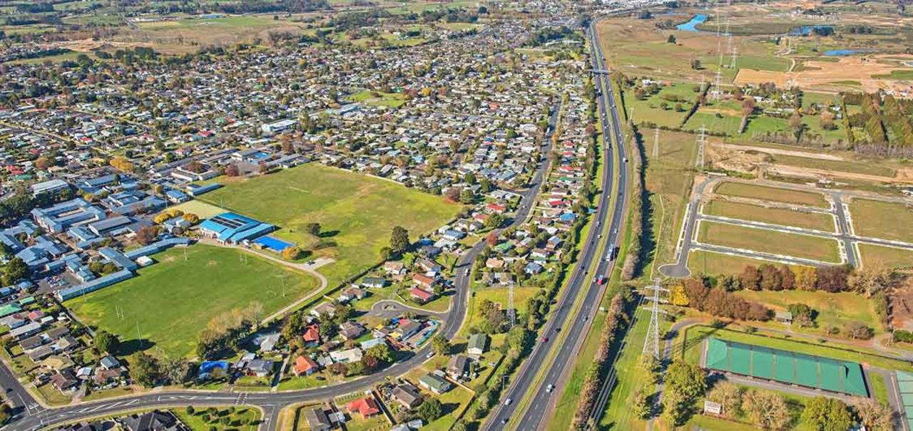 Aurecon and NZTA developed the SH1 Papakura to Bombay transport project providing road connections for communities of Drury, Auckland.