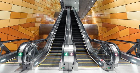 DTL1 will provide a strategic transport link to serve workers, residents and visitors in the Marina Bay area.