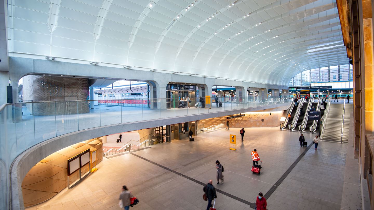 Central Walk was completed beneath eight fully operational suburban platforms and live tracks. Image courtesy of Sydney Metro.