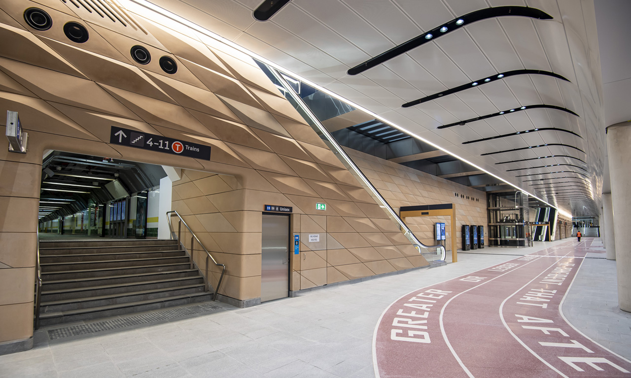 New station upgraded at the Metro Concourse with improved station interchange facilities. Image courtesy of Sydney Metro.