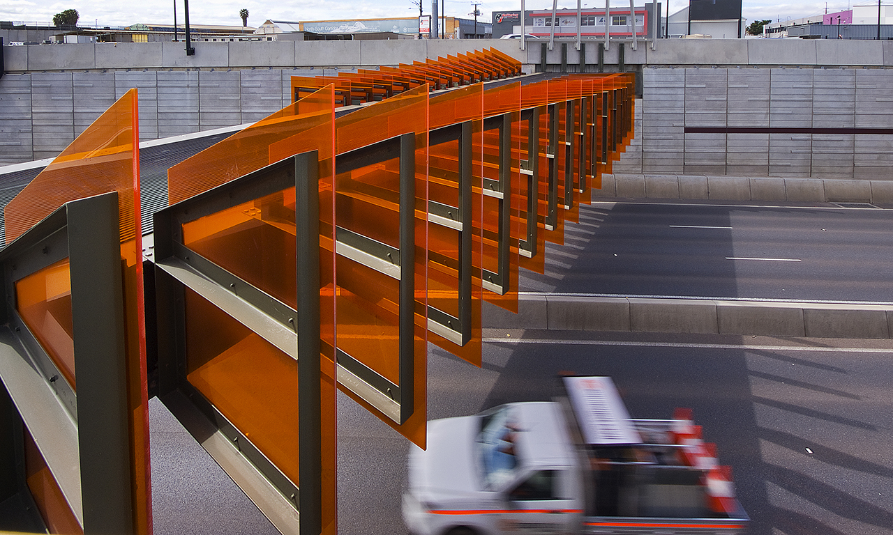 Aurecon helped to design a 4 km non-stop section of road, providing significant travel time savings for commuters and freight.