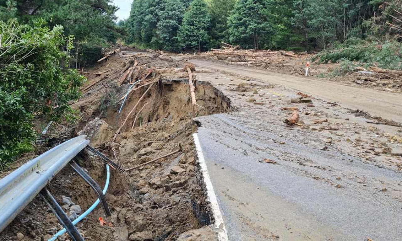 The highway was hit hard during the Cyclone Gabrielle resulting in major slips and damaged sites.