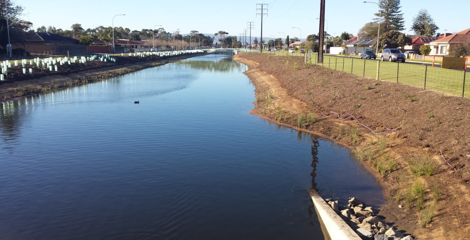 Aurecon was engaged by the City of Charles Sturt to develop a Stormwater Management Plan for the 600 ha Port Road catchment.