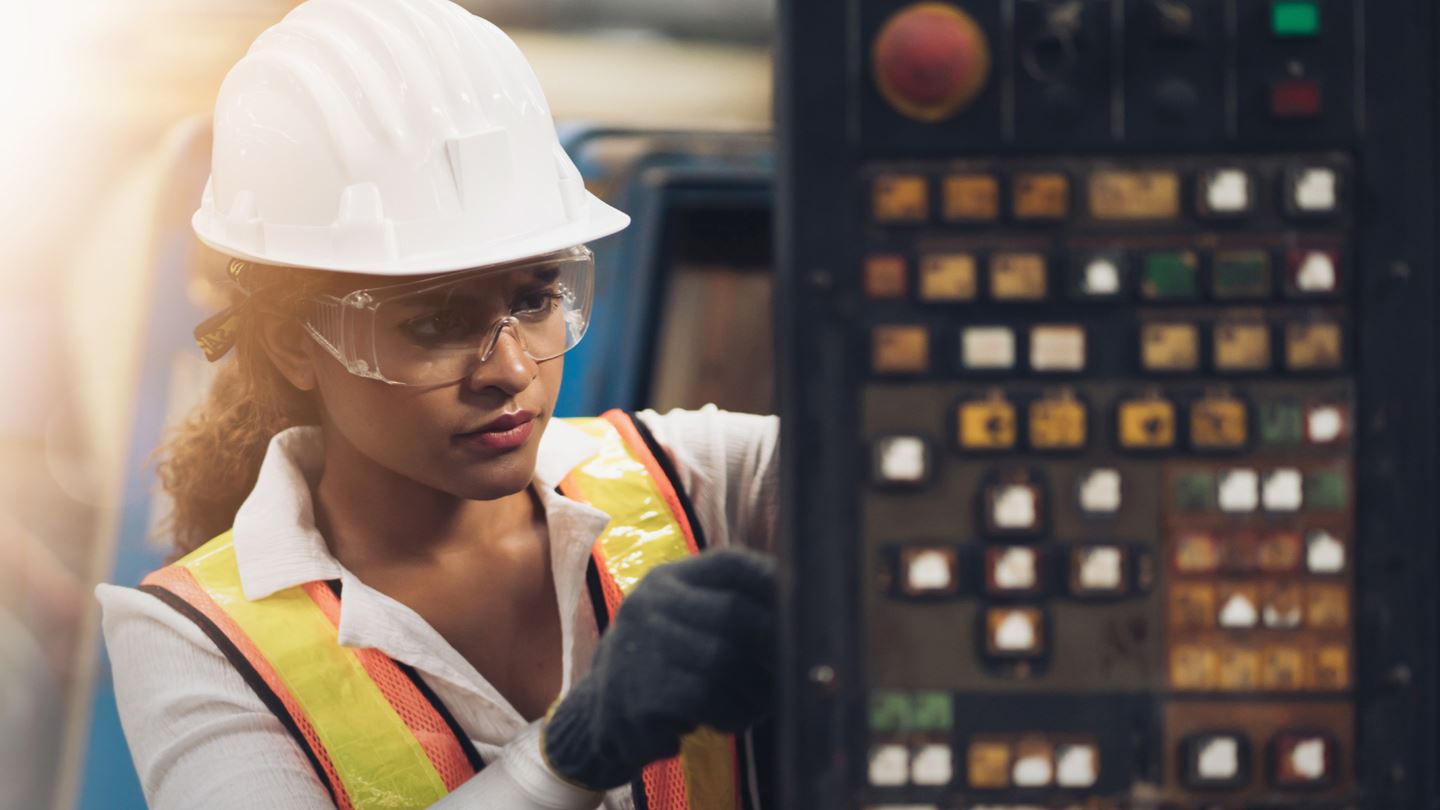 Aurecon Training Organisation delivers customised training solutions to help meet training needs and ensure a workforce ready for the future.