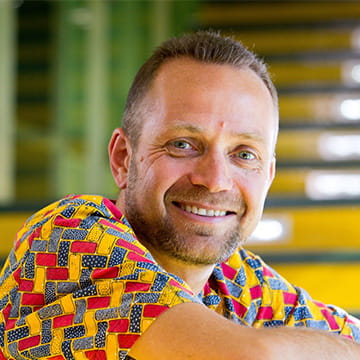 Bruno van Swinderen is an Associate Professor at University of Queensland's Queensland Brain Institute.